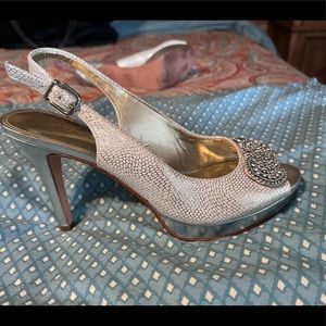 ANTONIO MELANI shoes, open toe.